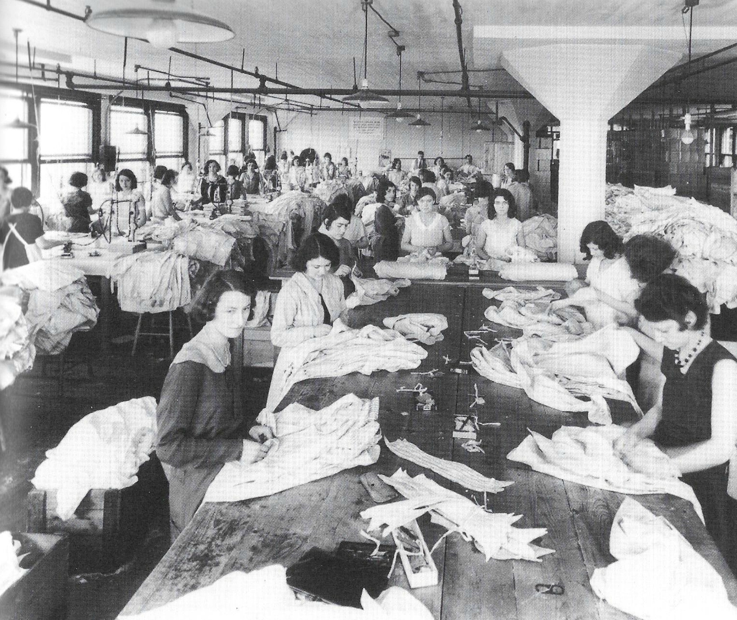 Biltmore Shirt années 1930 (édifice Balfour) archiv